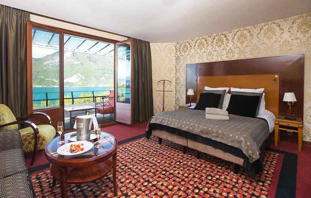 Les Tresoms And Hotel Annecy